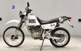 SUZUKI DJEBEL 200 (DR200SE) SH42A