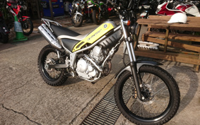 YAMAHA TRICKER DG10J