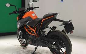 KTM 390 DUKE 2024