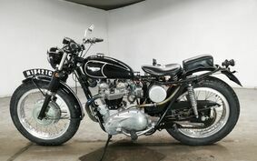 TRIUMPH TROPHY TR6 C 2001 040TR6