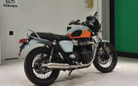 TRIUMPH BONNEVILLE T100 2022