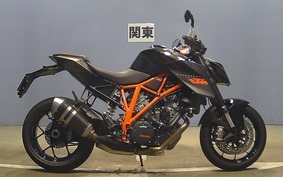 KTM 1290 SUPER DUKE R 2017 V3940