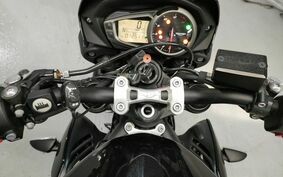 TRIUMPH STREET TRIPLE S 2019 DA404Z