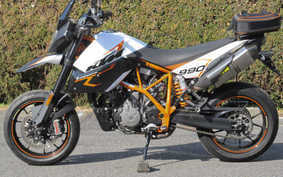 KTM 990 SUPERMOTO R 2010 VS940