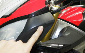 APRILIA TUONO V4R 2012