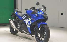 SUZUKI GSX250RA