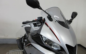 YAMAHA YZF-R25 2020 RG43J