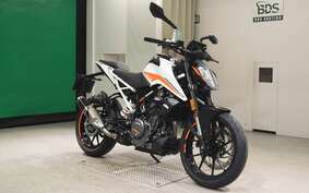 KTM 390 DUKE 2024