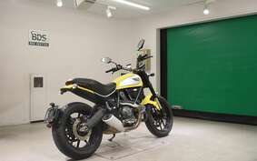 DUCATI SCRAMBLER ICON 2015