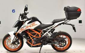 KTM 390 DUKE 2018 JPJ40