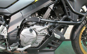 SUZUKI DL650 ( V-Strom 650 ) ABS 1988 C733A