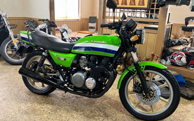 KAWASAKI KZ700 2022 KZ619E