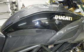 DUCATI DIAVEL Carbon 2012 G100A