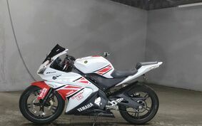 YAMAHA YZF-R125 RE061