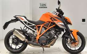 KTM 1290 SUPER DUKE R 2014 V3940