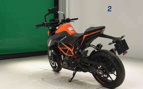 KTM 390 DUKE 2024