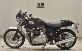 TRIUMPH THRUXTON 900 2005