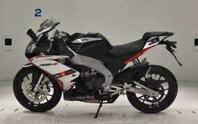 APRILIA RS4 125