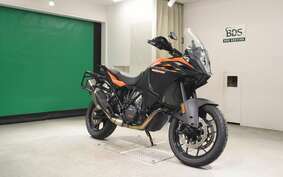 KTM 1050 ADVENTURE 2022 V4940