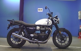 TRIUMPH STREET TWIN AD74GD