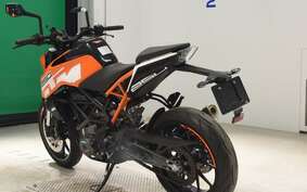 KTM 250 DUKE JPE40