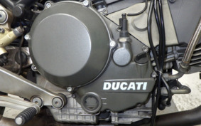 DUCATI MONSTER 900 2000