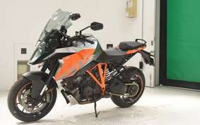 KTM 1290 SUPER DUKE GT 2017