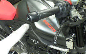 DUCATI MONSTER 937 + 2024