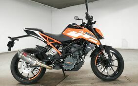 KTM 125 DUKE JPA40