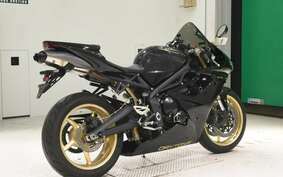 TRIUMPH DAYTONA 675 2011