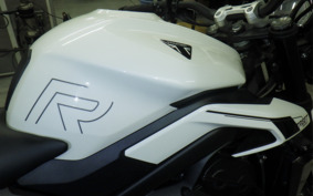 TRIUMPH STREET TRIPLE R 2023