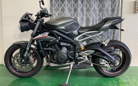 TRIUMPH STREET TRIPLE RS 2017 HDA464