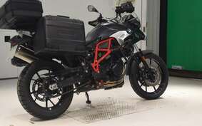 BMW F700GS