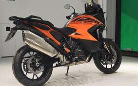 KTM 1290 SUPER ADVENTURE S 2024