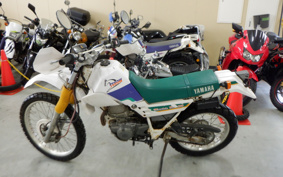 YAMAHA SEROW 225 Cell 1KH