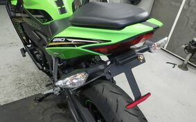 KAWASAKI ZX-25R ZX250E