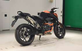 KTM 890 DUKE R 2022 TU940