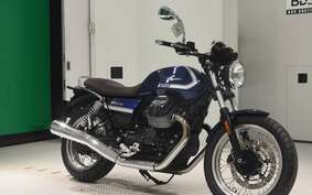 MOTO GUZZI V7 SPECIAL 2021