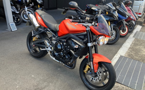 TRIUMPH STREET TRIPLE R 2010 TMD416