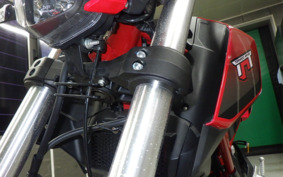 BENELLI TNT125