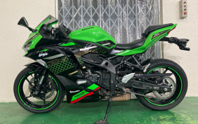 KAWASAKI NINJA ZX 25 R KRT ED ZX250E