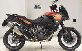 KTM 1290 SUPER ADVENTURE S 2021 V7940