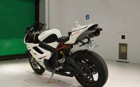 TRIUMPH DAYTONA 675 R 2012