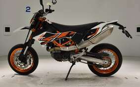 KTM 690 SMC R 2014