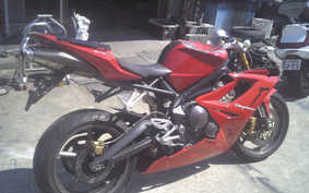 TRIUMPH DAYTONA 675 2007 MD1066