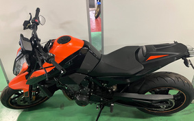 KTM 890 DUKE 2021 TU940