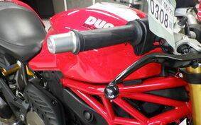 DUCATI M1200 S 2015