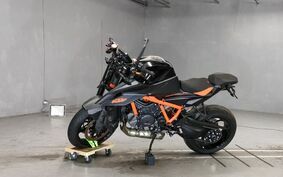 KTM 1290 SUPER DUKE R V3940