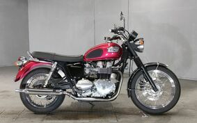 TRIUMPH BONNEVILLE 790 2004 TJ900