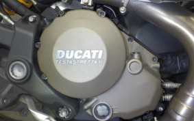 DUCATI M1200 S 2015